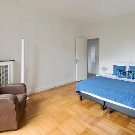 Avenue Montaigne Bienvenue