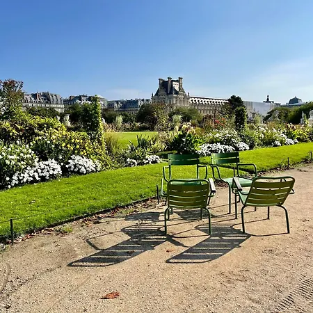 Avenue Montaigne Bienvenue Apartman *