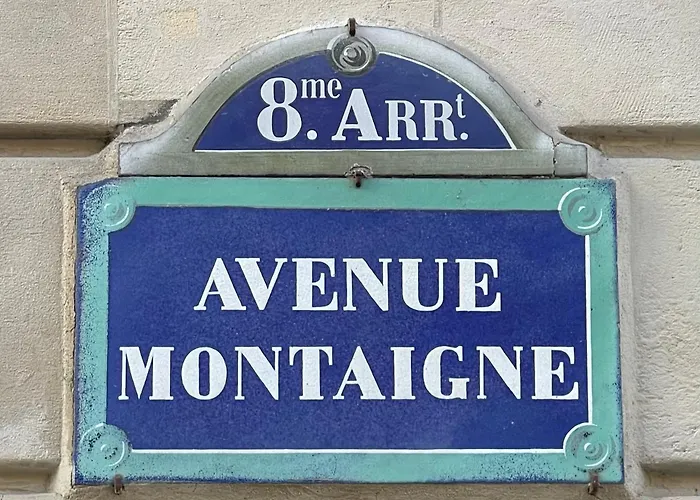 Avenue Montaigne Bienvenue 公寓